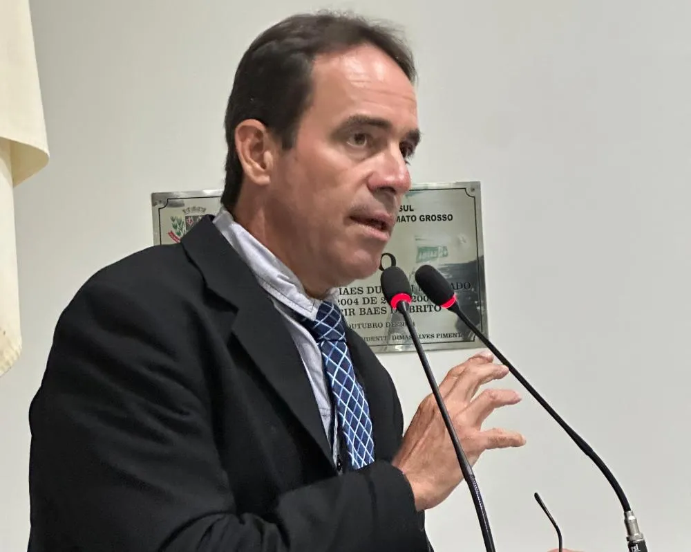 Flávio Brito defende transparência na gestão pública e parabeniza ações sociais, culturais e de valorização dos profissionais