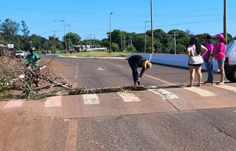  “Crise de Água: Aldeias Jaguapiru e Bororó Clamam por Ajuda”