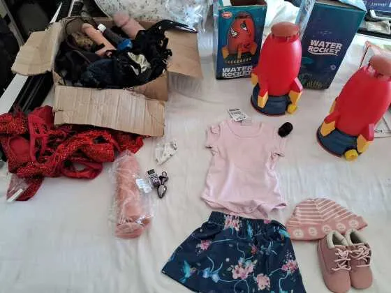 Polícia encontra pênis de borracha, algemas e roupas infantis na casa de vereador preso por abuso sexual