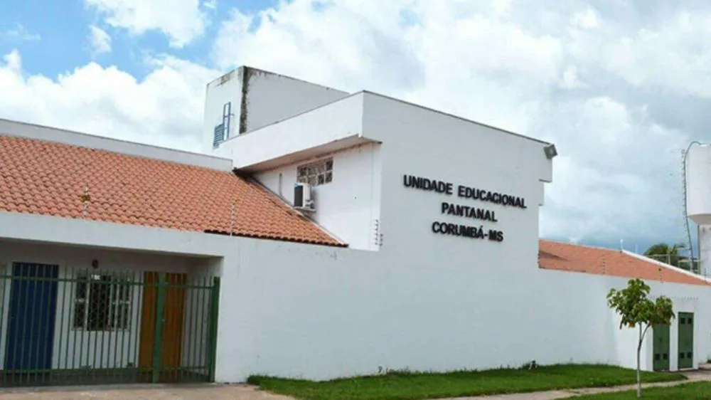 Acusado de desvio de gasolina e transporte clandestino de passageiros em viaturas, ex-diretor da Unei é demitido