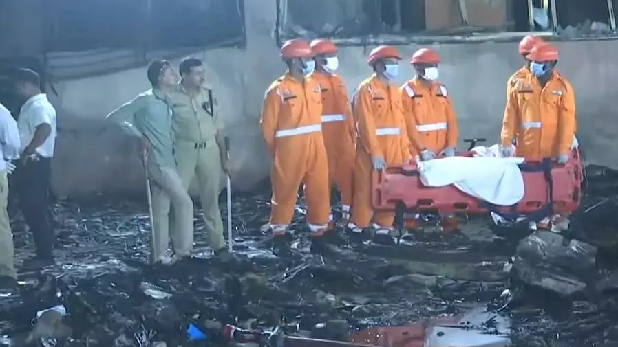 Helicóptero cai na Índia e deixa 7 mortos dias após acidente aéreo matar 270 pessoas no país