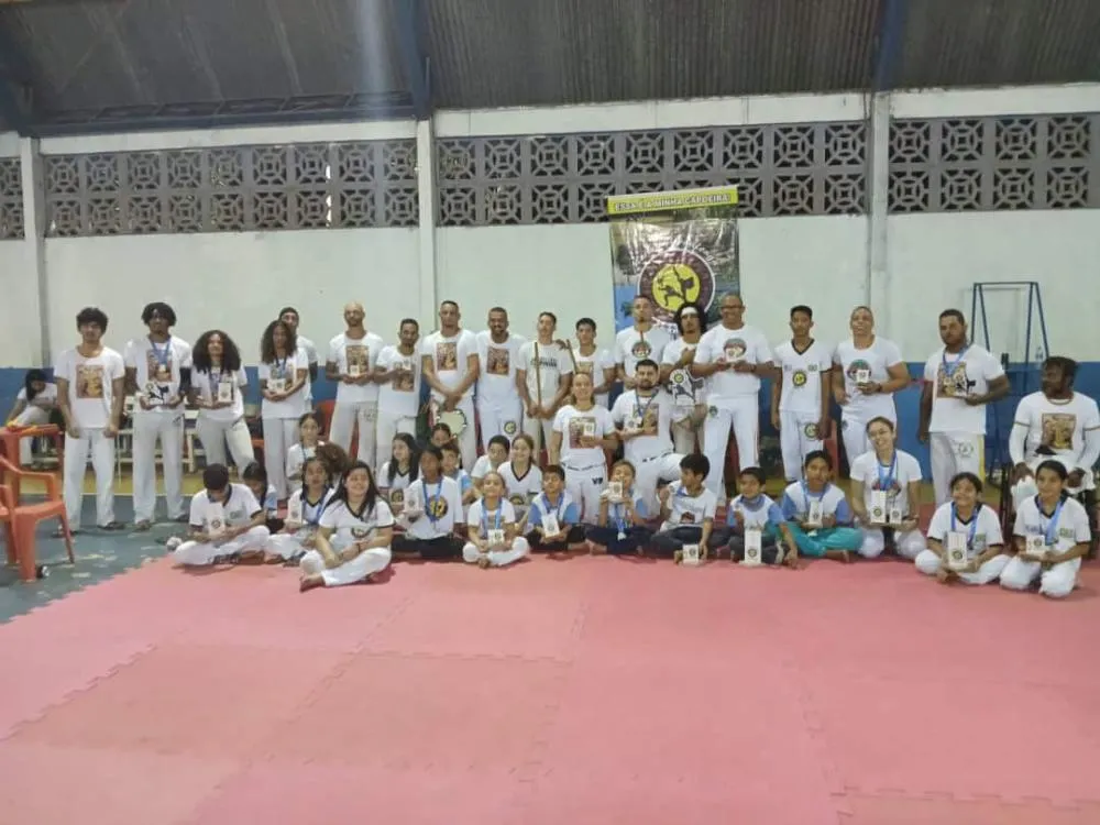Atletas de Coxim brilham no 1º Intercâmbio Cultural de Capoeira às Margens do Rio Taquari