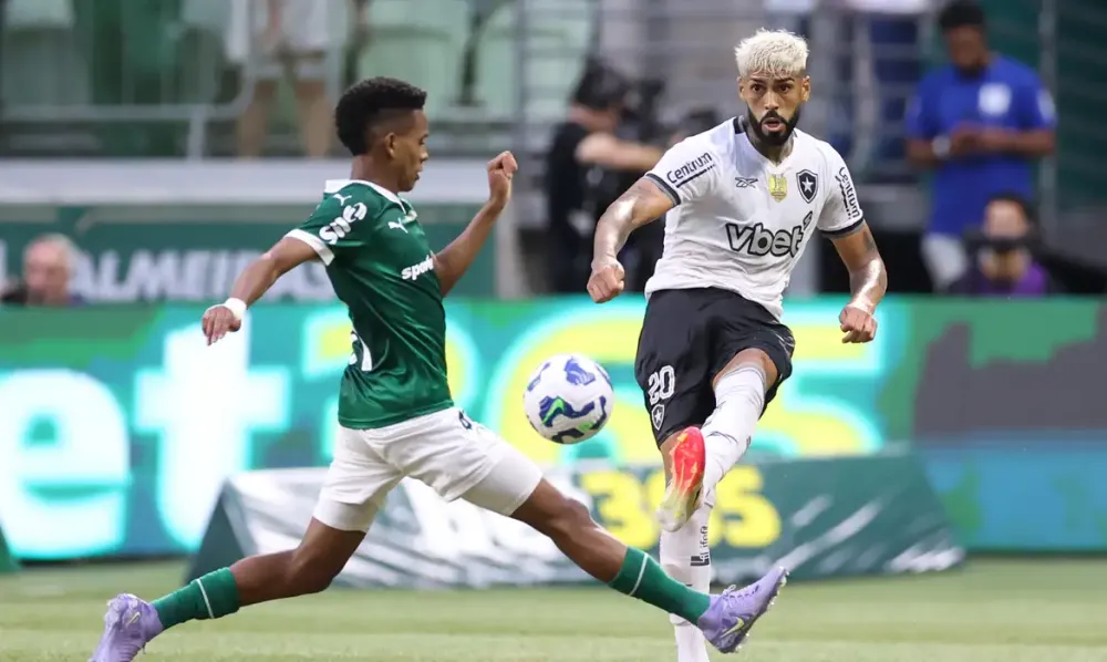 Botafogo e Palmeiras disputam vaga nas quartas de final do Mundial de Clubes da Fifa neste sábado nos EUA