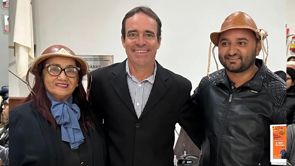 Vereador Flávio Brito, presidente da Câmara, recebe convite oficial para a 18ª Festa Nordestina