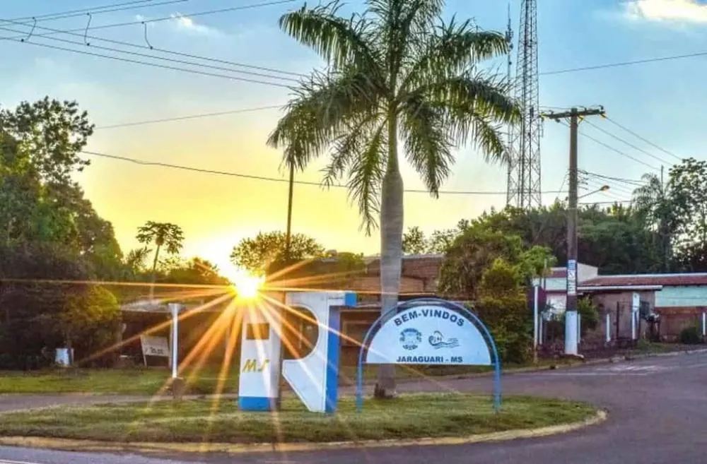 Com desfile e churrasco, Jaraguari comemora 71 anos