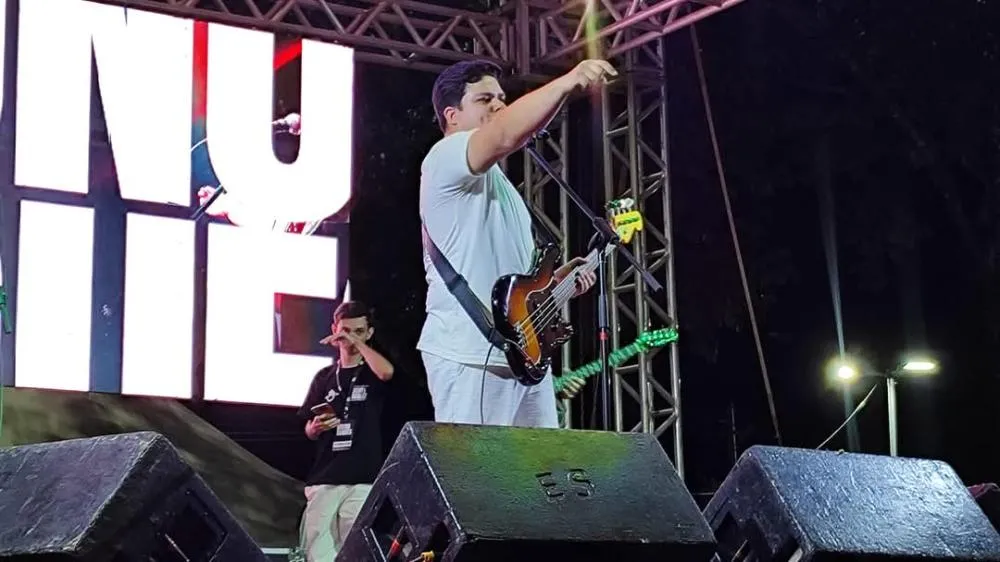 Rio Verde celebra 71 anos com a Marcha para Jesus e show emocionante de Bruno Roques