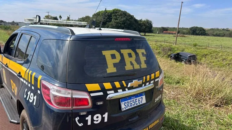 PRF apreende 1 tonelada de maconha após perseguição e prende motorista na BR-163