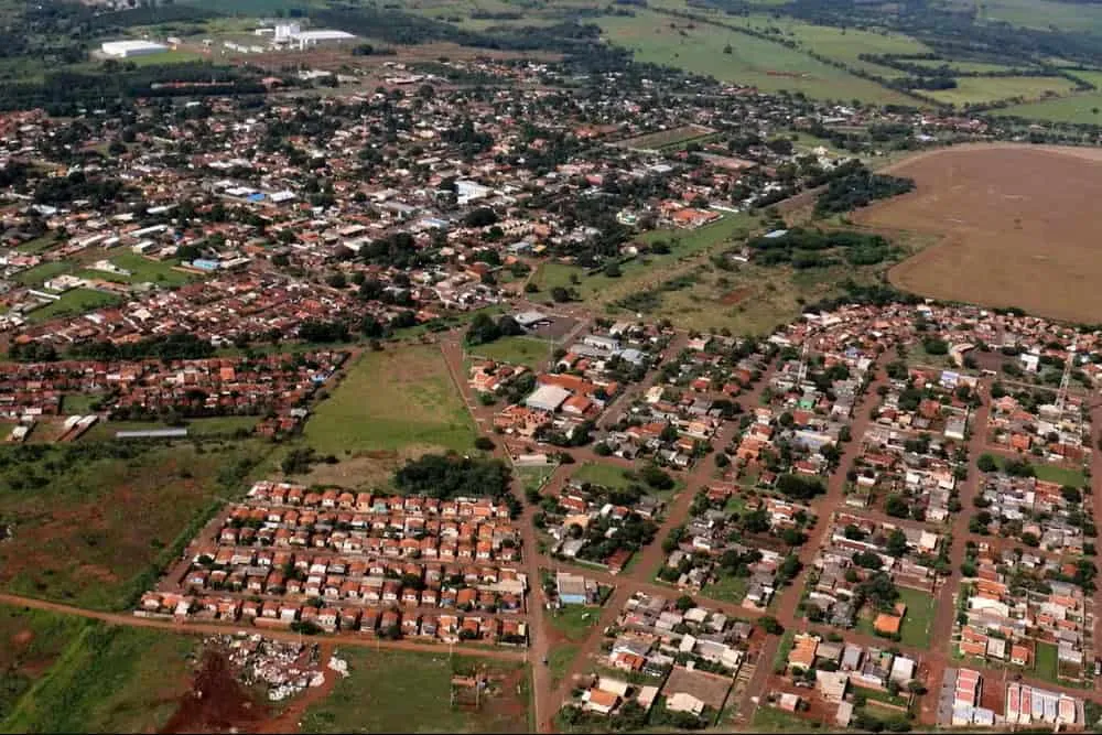 Polícia investiga morte de mulher durante encontro amoroso e abandono de corpo em vala
