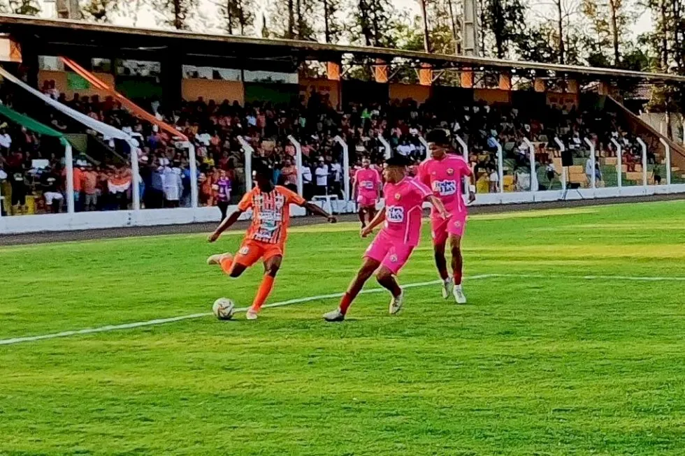 Naviraiense vence Sete de Setembro e encosta na liderança da Série B Estadual