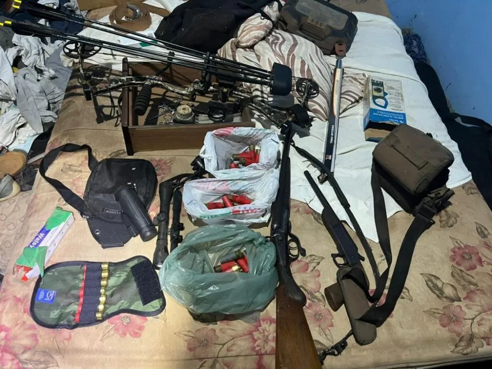 OPERAÇÃO Policial em Chapadão do Sul prendeu seis pessoas por Porte Ilegal de Armas e Drogas. Cerca de 72 policiais participaram da ação