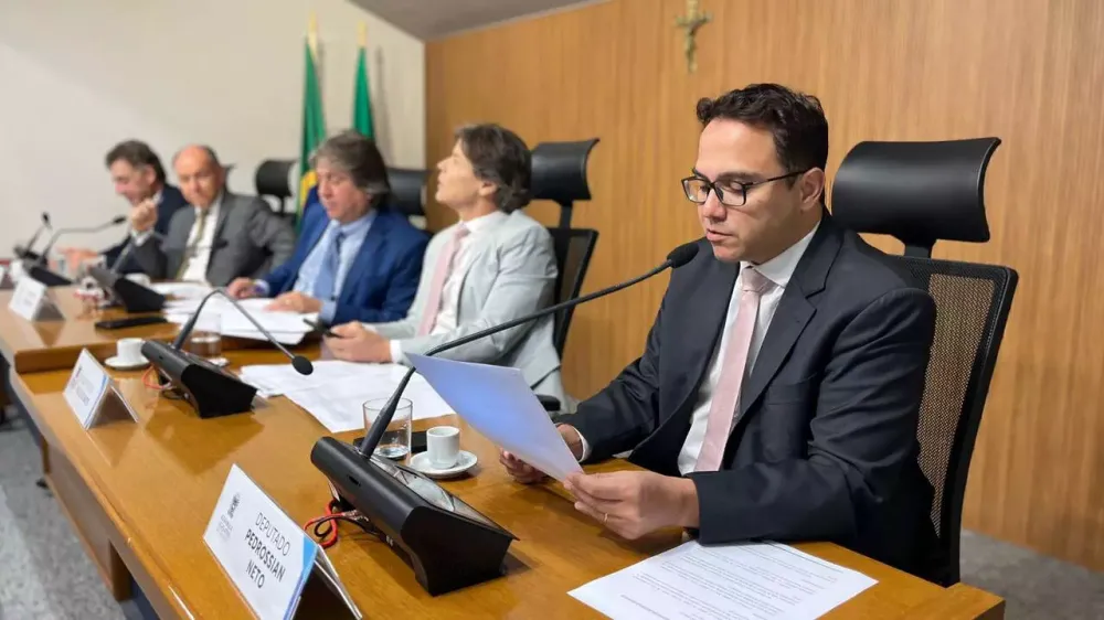 Projetos de lei querem reorganizar cartórios de Glória de Dourados, Cassilândia e Rio Verde de MT