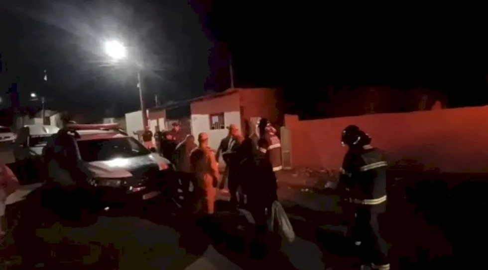 Casa é incendiada e homem morre queimado no Colibri em Campo Grande 