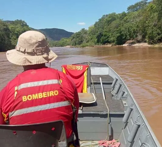 Mais de 24 horas depois, corpo de rapaz é encontrado no Rio Aquidauana