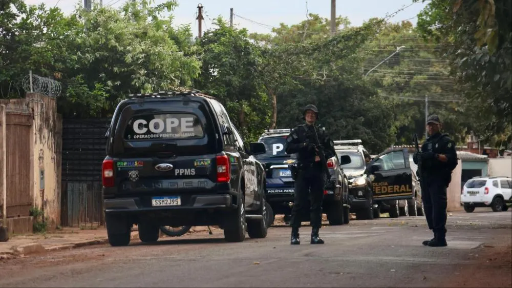 Polícia Federal cumpre mandados na Vila Nhanhá e apreende veículos em Campo Grande 