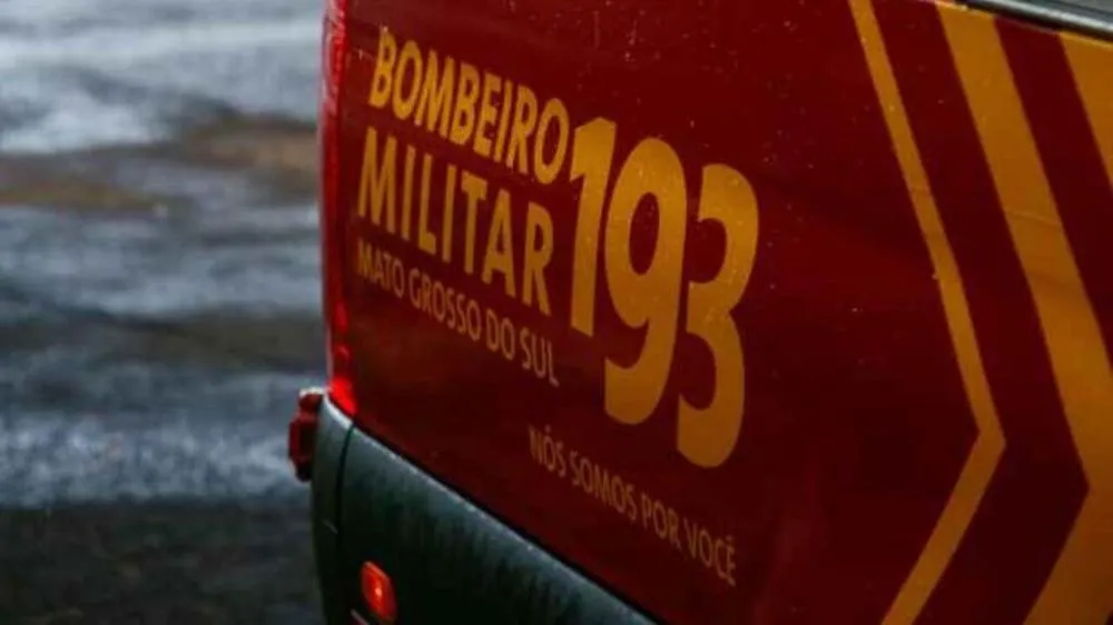 Motociclista de 19 anos morre após bater contra poste em Ponta Porã