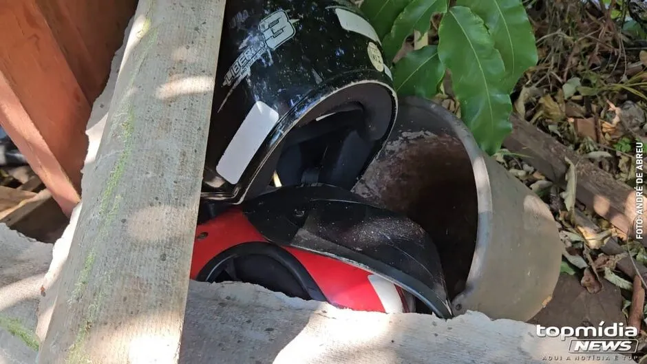 Pai e filho fogem da PM, batem moto e um sai com rosto rasgado no Centro Oeste (vídeo)