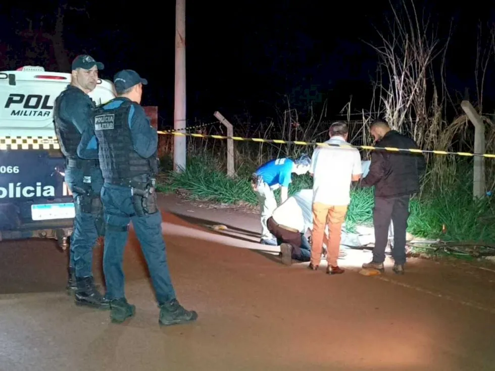 Homem é executado a tiros na frente da esposa em Dourados