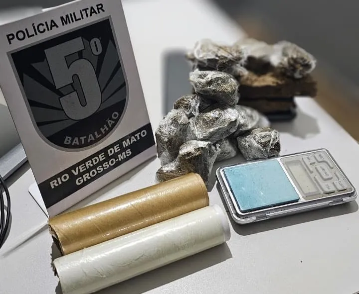 Polícia Militar fecha ponto de tráfico e prende jovem em Rio Verde