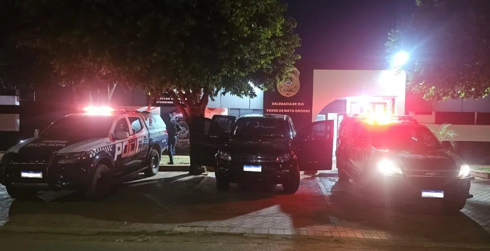 Em Rio Verde (MS), a Polícia Militar apreende caminhonete e Polícia Civil vai investigar caso de receptação