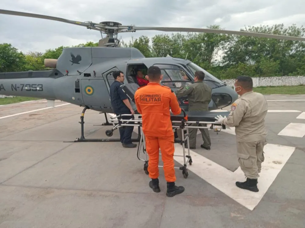 Homem sofre grave ataque com faca no Pantanal e é resgatado de helicóptero pela Marinha