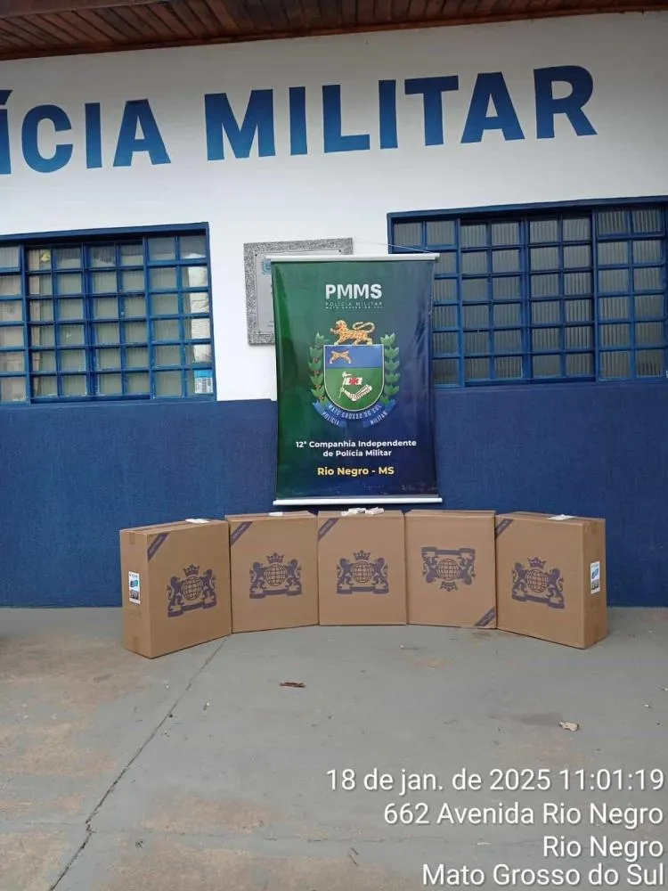 Fiscalização em Rio Negro resulta em apreensão de cigarros que seriam revendidos em São Gabriel