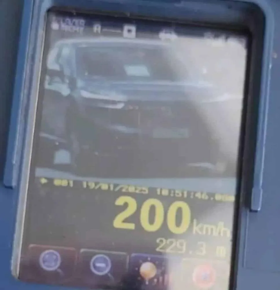 Carro é flagrado a 200 km/h na rodovia que mais mata em MS