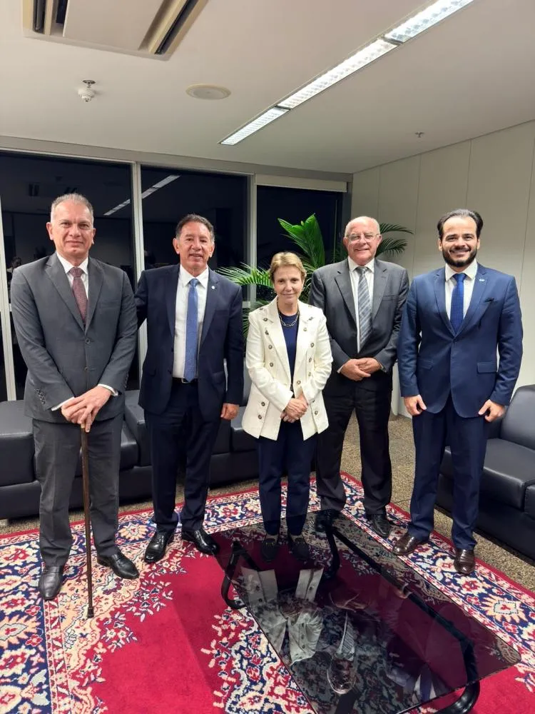 Prefeito Réus Fornari participa de audiência histórica com a Ministra Cármen Lúcia em Brasília