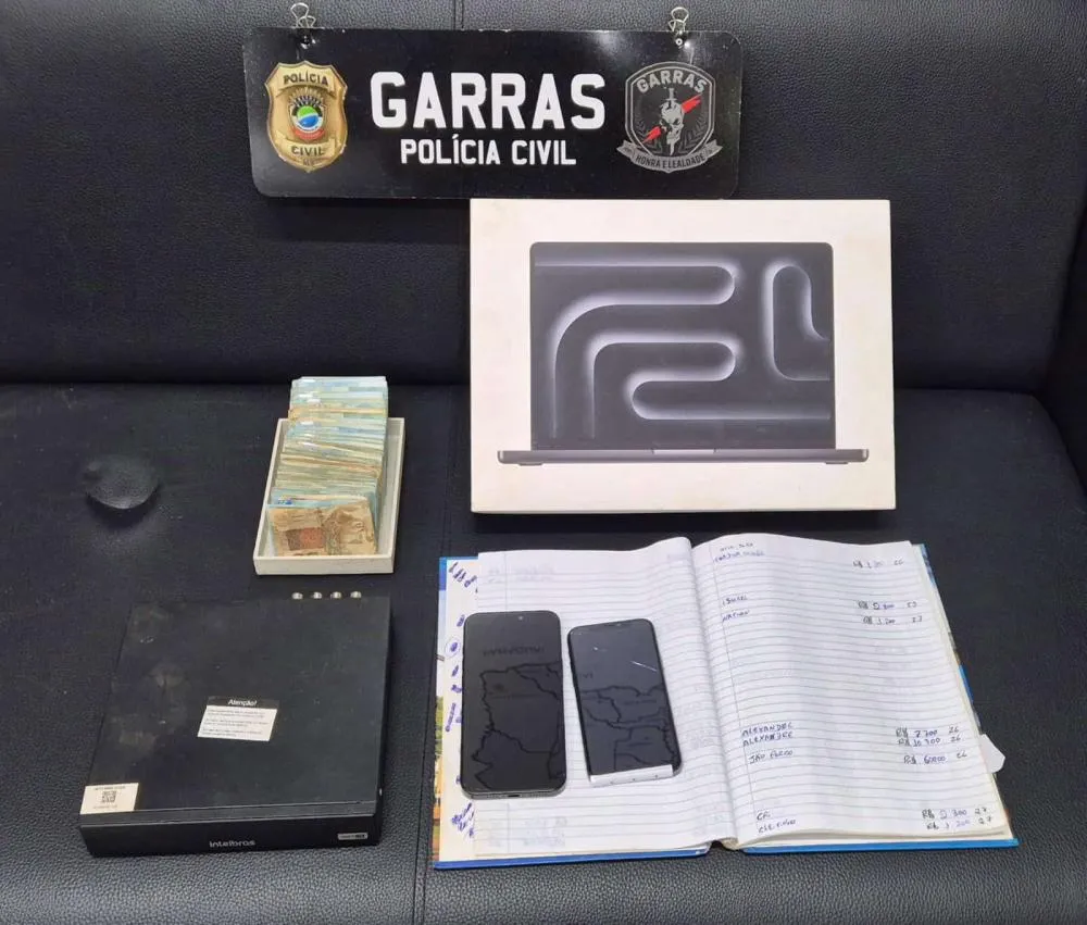 Mandados são cumpridos em MS e R$ 25 mil é apreendido em investigação de golpes digitais