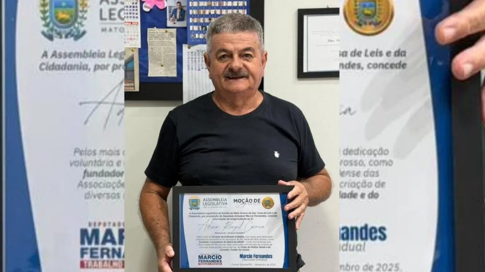 Deputado Márcio Fernandes homenageia Deni Rangel por mais de 30 anos dedicados ao trabalho comunitário em Rio Verde de Mato Grosso