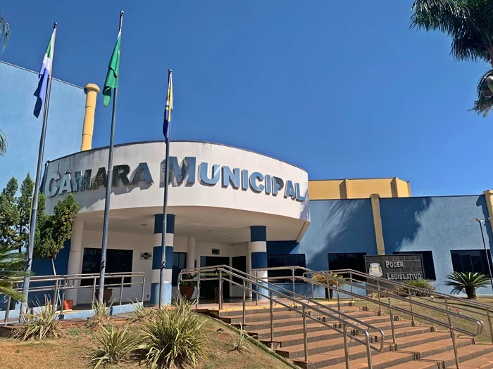 Câmara de São Gabriel do Oeste terá 4 novos vereadores, 5 reeleitos e 2 que voltam a assumir as vagas 7/ 10/24