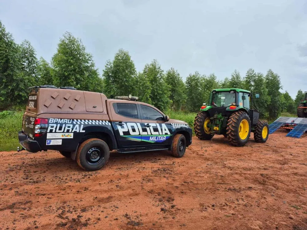 Polícia Militar Rural recupera trator furtado em plantação de eucaliptos em MS