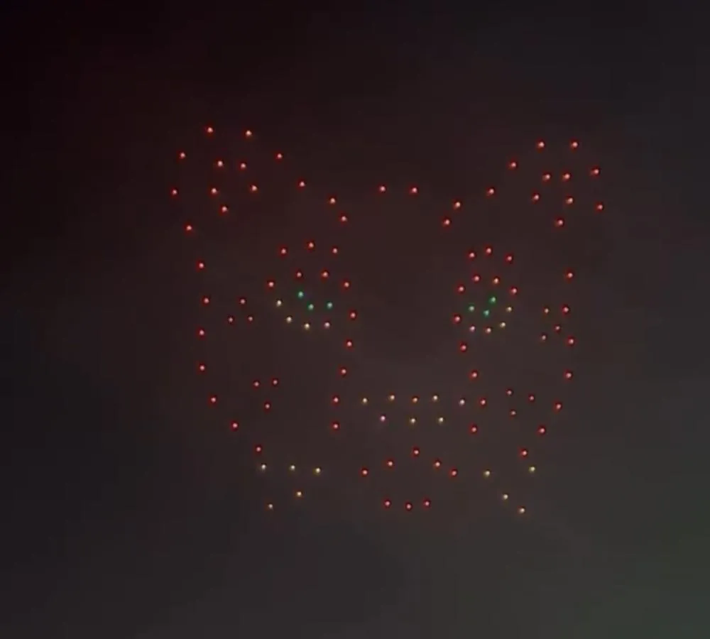 Maior réveillon da história: 150 drones iluminam o céu do Pantanal em Rio Verde