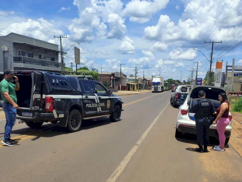 Idoso é preso por tentativa de feminicídio após esfaquear mulher em Ribas do Rio Pardo