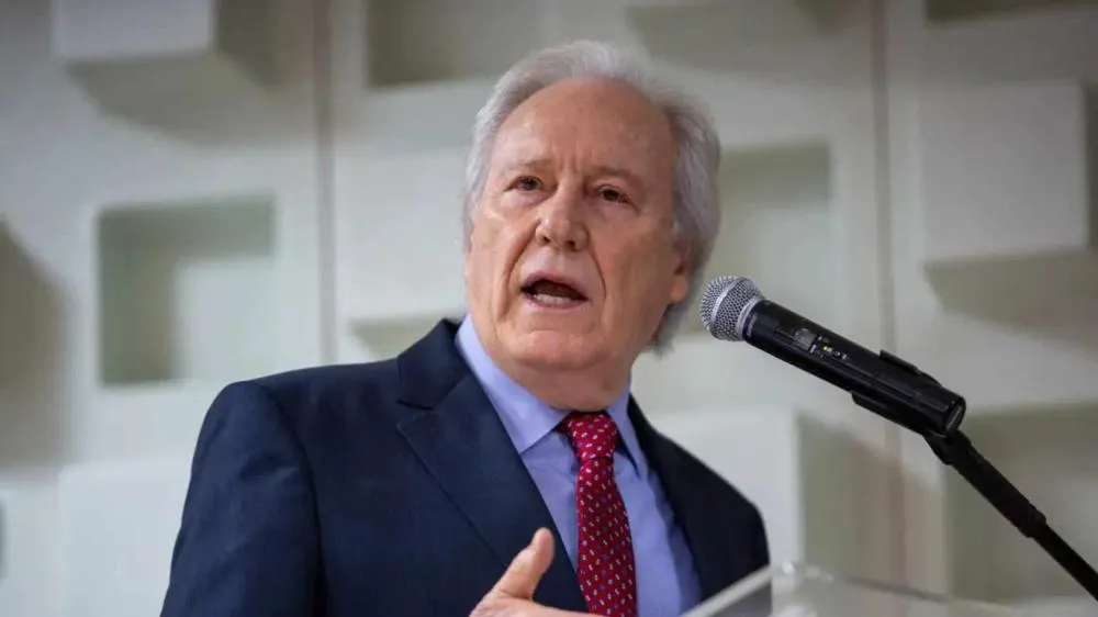 Master pagou R$ 5 milhões a escritório de Lewandowski já como ministro