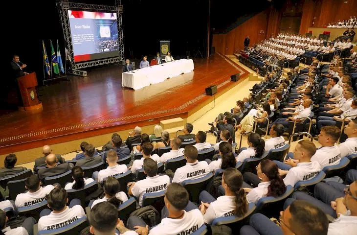 Polícia Civil inicia formação de 472 escrivães e investigadores