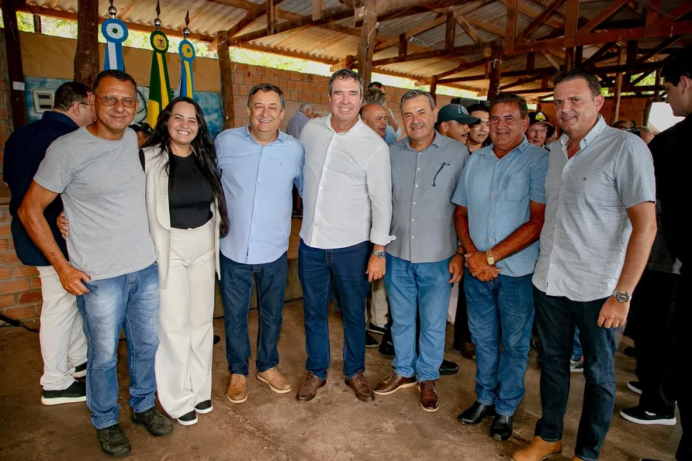 Durante entrega de obras, governador aponta São Gabriel do Oeste como referência no Norte de MS