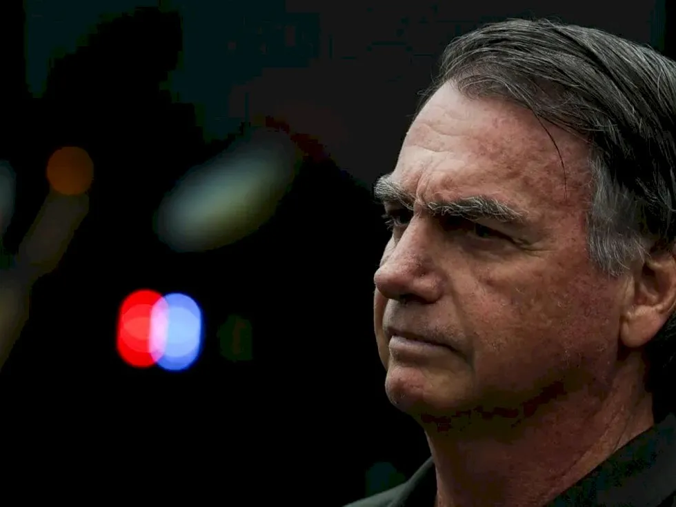 STM recebe pedido de perda de patente de Bolsonaro e mais 4 oficiais