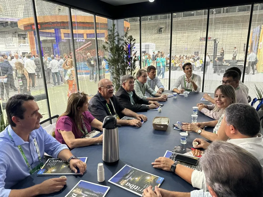 Rio Verde de Mato Grosso avança rumo ao futuro ao participar do maior evento de cidades inteligentes das Américas