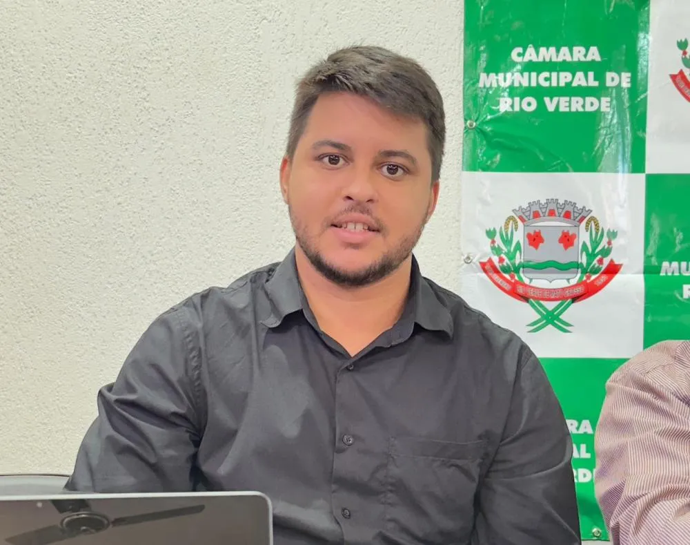 Vereador Nivaldinho Filho solicita melhorias em rodovia para garantir transporte escolar e acesso à saúde