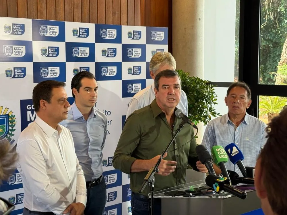 Riedel prorroga isenção de 77 impostos e pode abrir mão do ICMS do diesel por dois meses
