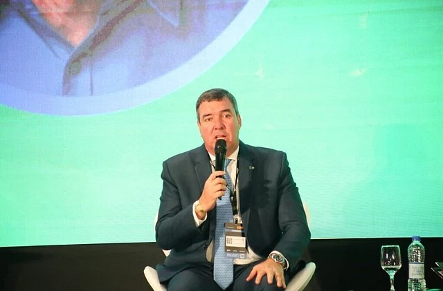Riedel vai a Brasília para posse de Flávio César no conselho gestor do IBS