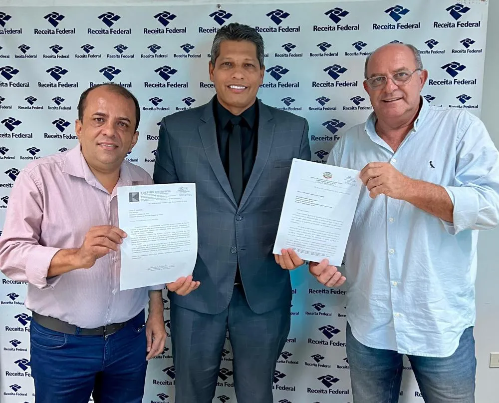 Vereador Robinho e prefeito de Rio Verde dialogam com Receita Federal sobre melhorias para o município