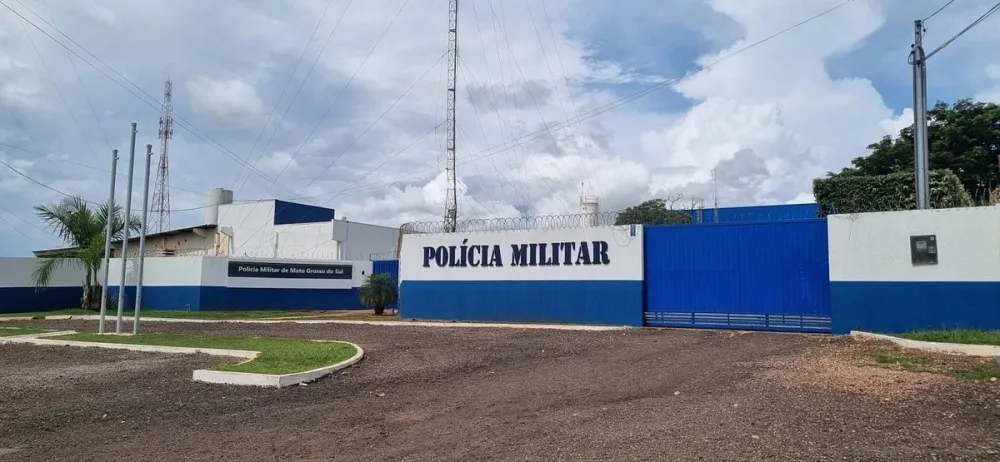 Homem é preso após ameaçar esposa e impedir entrada dela em casa em Sonora