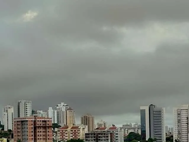 Sábado será de aumento nas temperaturas e pancadas de chuva no fim do dia