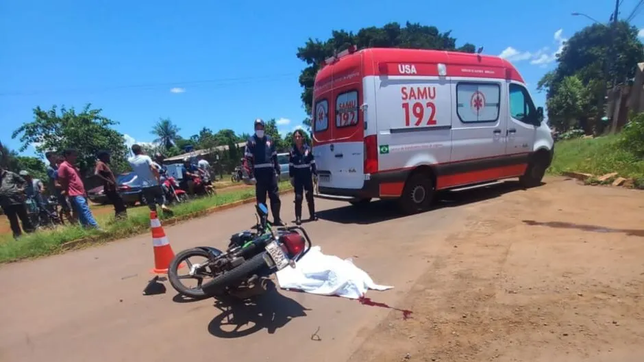 Motociclista morre em acidente em cruzamento no Santa Emilia