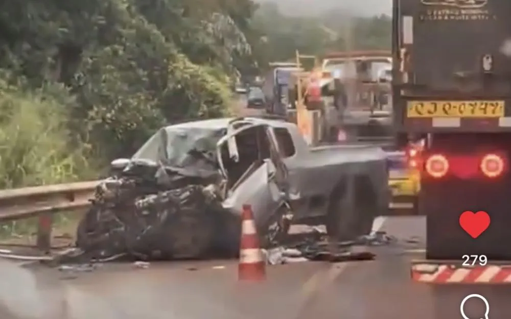 Tragédia na BR-163: jovem militar de Rio Verde morre após violenta colisão entre picapes