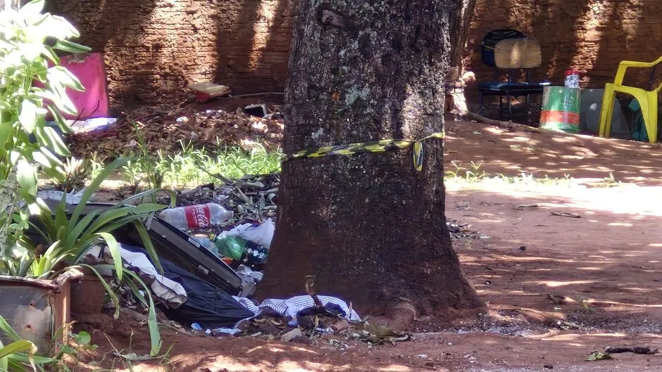 Denúncia de desaparecimento levou polícia a corpo esquartejado e queimado no Mata do Jacinto 