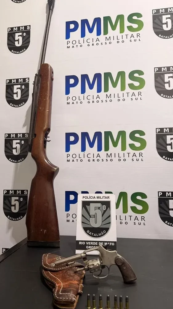 Homem é detido após denúncia de agressões contra mulher, adolescente e criança em fazenda no Pantanal, em Rio Verde