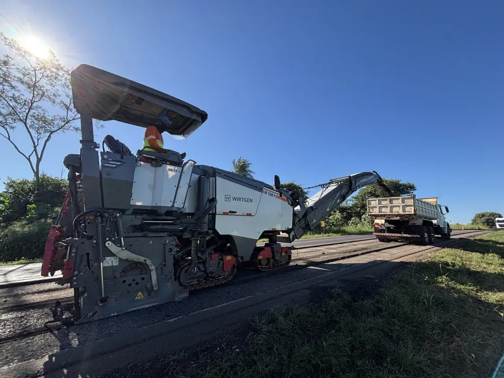 Obras na BR-163 alteram tráfego em Coxim, São Gabriel, Rio Verde e Bandeirantes nesta quarta-feira