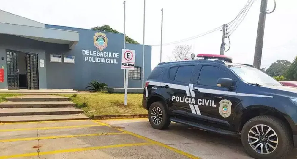 Mulher flagra marido estuprando filha de 10 anos e homem foge